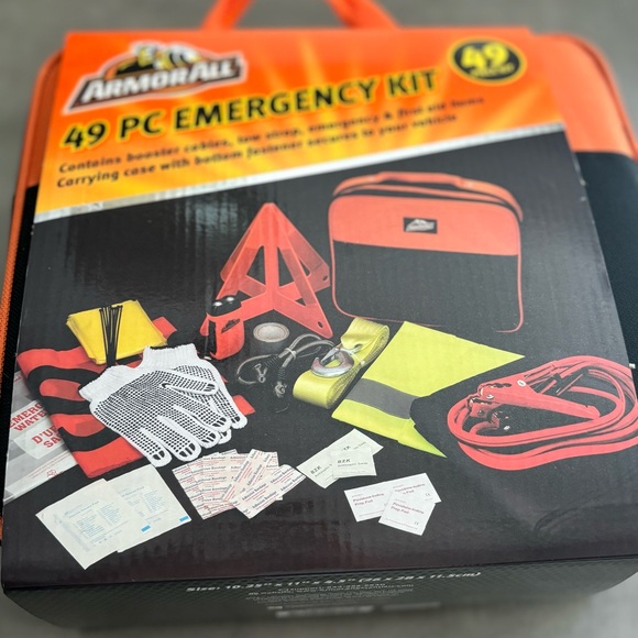 Emergency Kit 49 piece, NWT - Picture 3 of 3